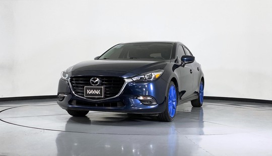 Mazda 3 S Grand Touring Hatchback 2018
