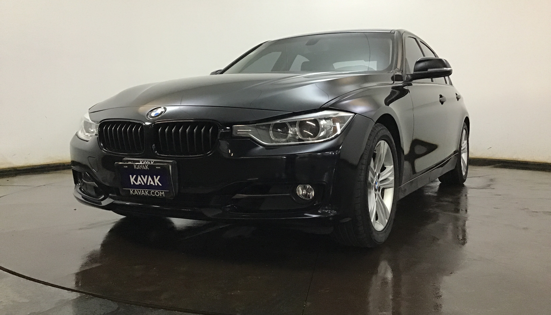 BMW Serie 3 2014 17067 76551 KM Precio 272999 BMW Serie 3 2014 17067 76551 KM Precio 272999