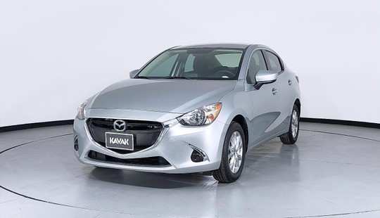 Mazda 2 I Touring 2019