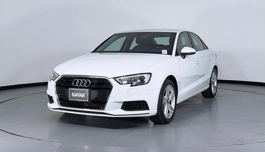 Audi A3 Dynamic Sedan 2018