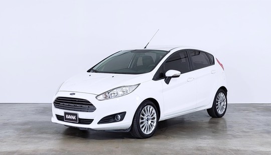 Ford Fiesta Kinetic Design 1.6 Se 120cv-2015