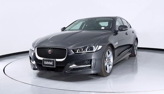 Jaguar XE R Sport 2016