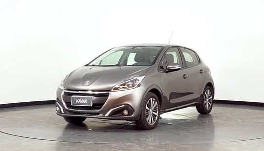 Peugeot 208 1.6 Allure 2017