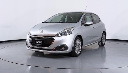 Peugeot 208 Allure 2016