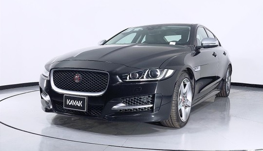 Jaguar XE R Sport 2016