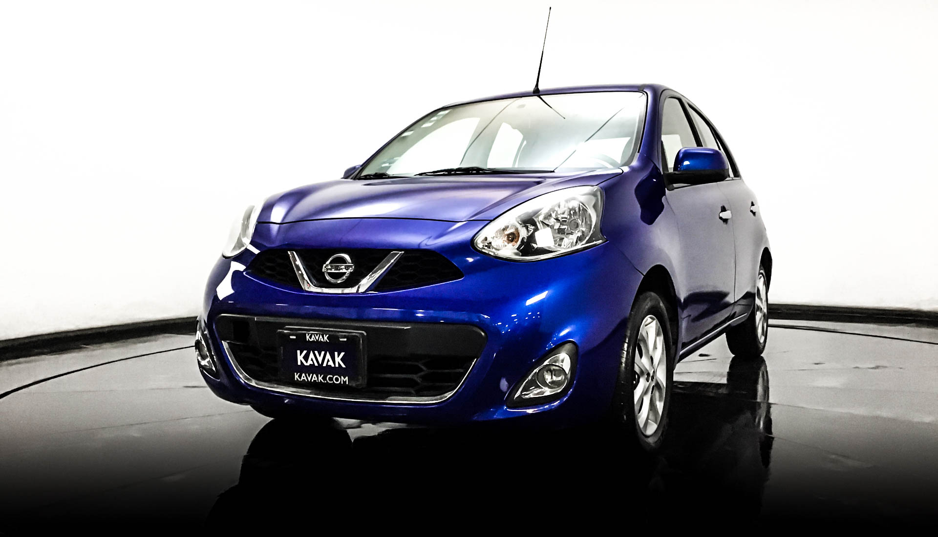 Nissan march 2016