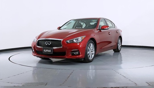 Infiniti Q50 Inspiration 2015