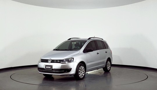 Volkswagen Suran 1.6 Trendline 2013