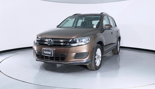 Volkswagen Tiguan Native Sport y Style-2013