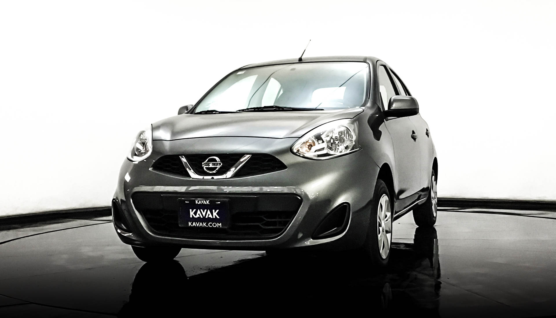 Nissan march 2018