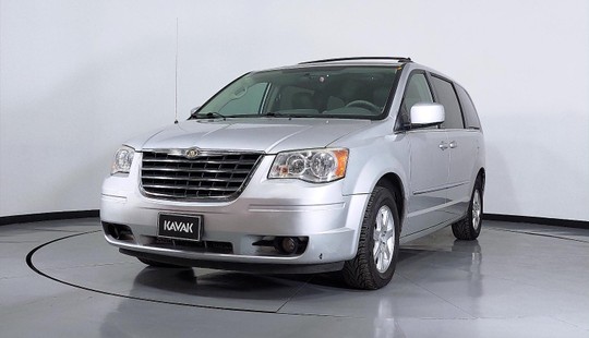 Chrysler Town & Country Touring-2010