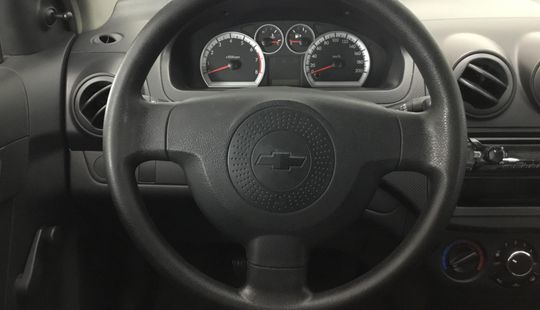 Chevrolet Aveo LS 2015