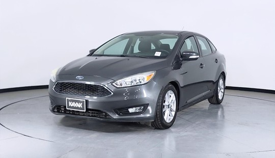Ford Focus SE 2016