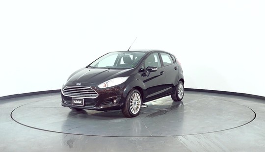 Ford Fiesta Kinetic Design 1.6 Se 120cv 2014