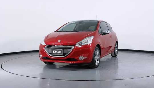 Peugeot 208 Feline 2014