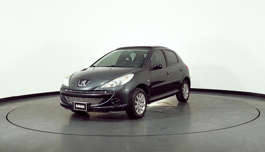 Peugeot 207 1.6 Xt-2011