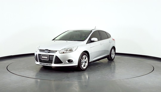 Ford Focus III 1.6 S L/14 2015