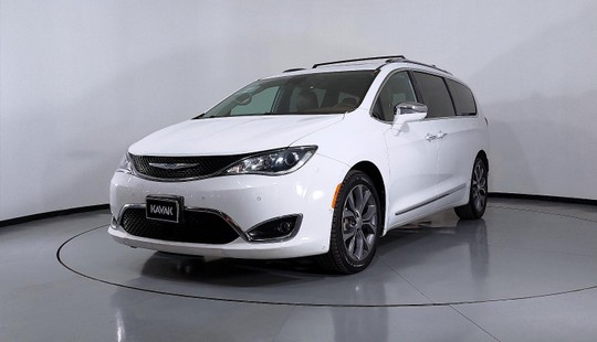 Chrysler Pacifica Limited-2017