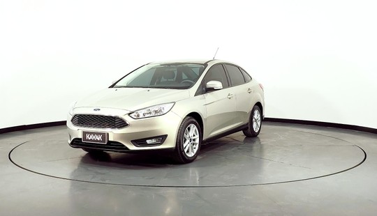 Ford Focus III 1.6 Sedan S 2016