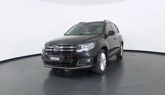 Volkswagen Tiguan TSI TURBO DSG-2017