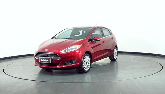 Ford Fiesta Kinetic Design 1.6 Titanium 120cv 2016
