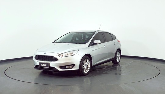 Ford Focus III 1.6 S 2016