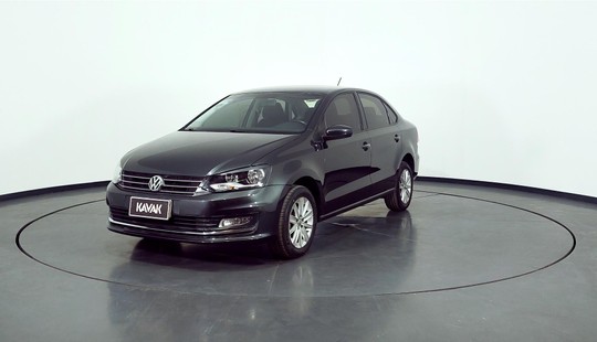 Volkswagen Polo 1.6 Comfortline Tiptronic-2016