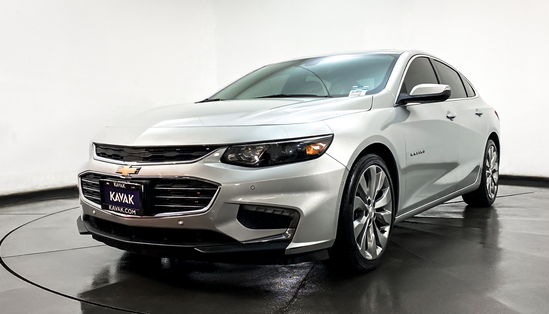 Chevrolet malibu 2017 год