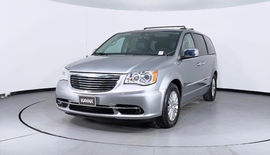 Chrysler Town & Country Limited 2015