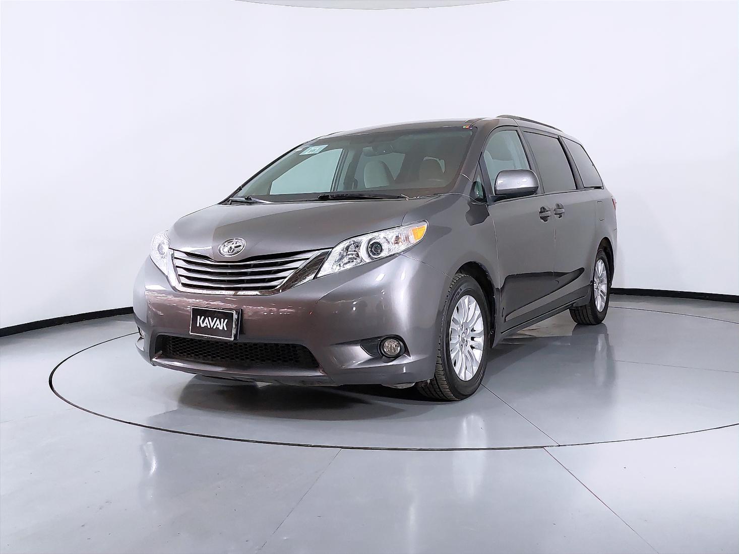 Toyota Sienna 2017 #193359 | 64683 KM | Precio: $508999