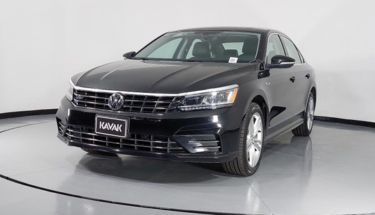 Volkswagen Passat R Line 2017