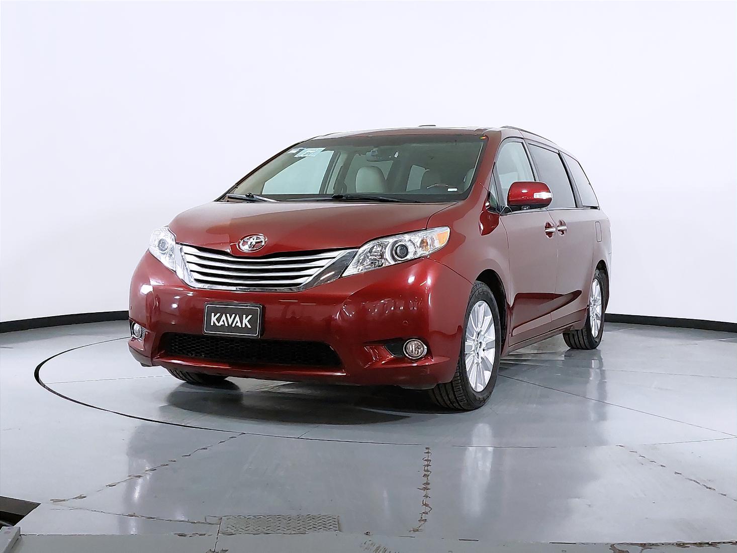 Toyota Sienna 2014 194666 83619 KM Precio 413999