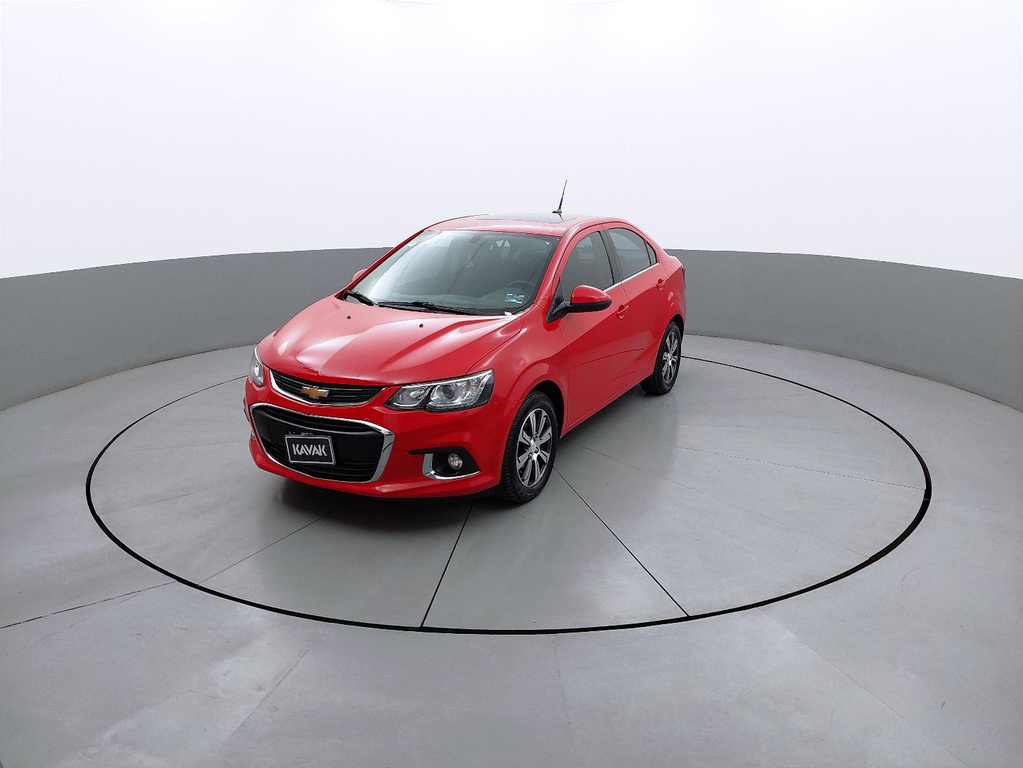 chevrolet-sonic-2017-196261-80008-km-precio-228999