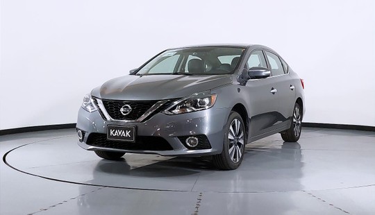 Nissan Sentra Exclusive 2018