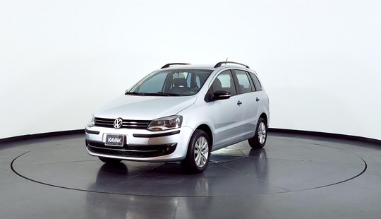 Volkswagen Suran 1.6 Limited Edition-2013