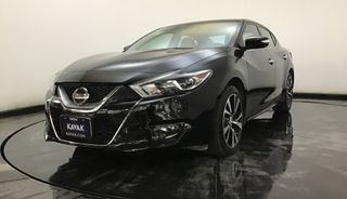 Nissan Maxima