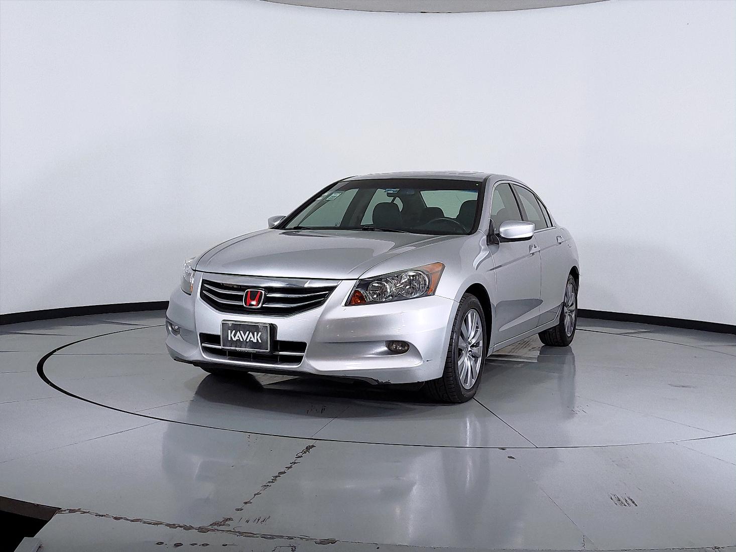 Honda Accord 2011 201175 111286 KM Precio 179999