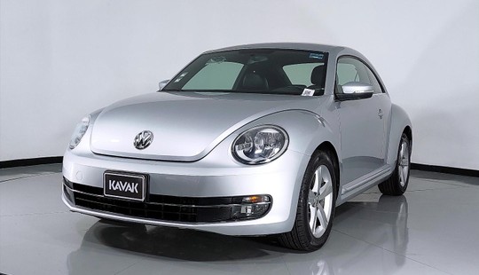 Volkswagen Beetle Sport Hatchback 2015