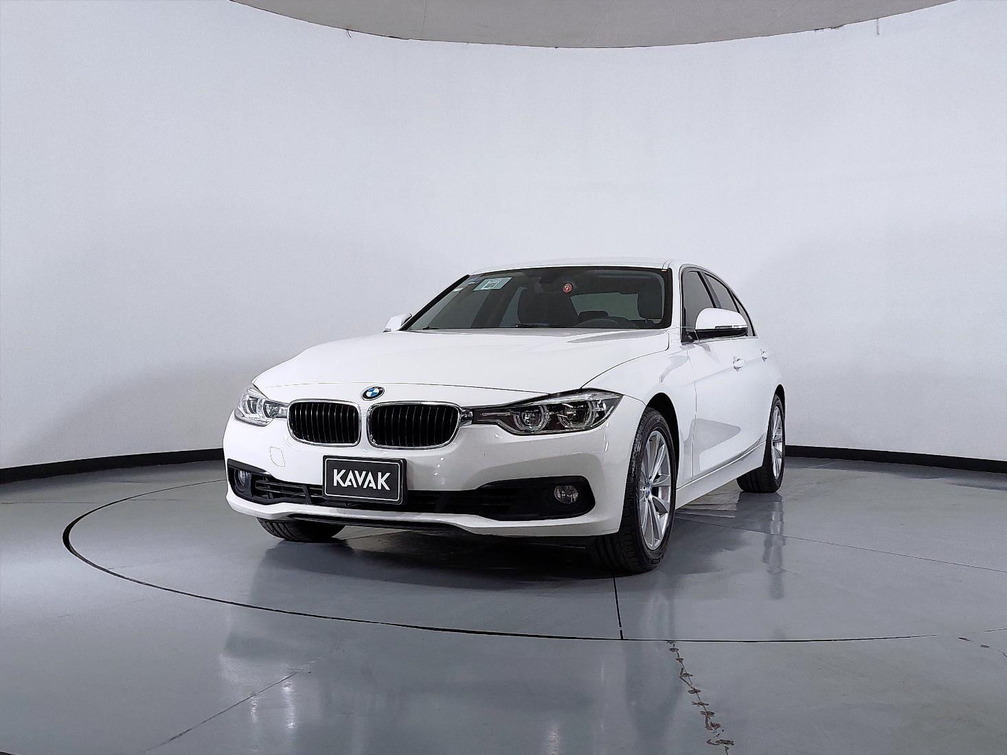 Autos Bmw Serie 3 1.5 318IA EXECUTIVE AUTO Sedan 2018 usados | KAVAK México