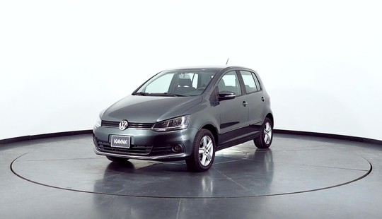 Volkswagen Fox 1.6 Trendline-2015