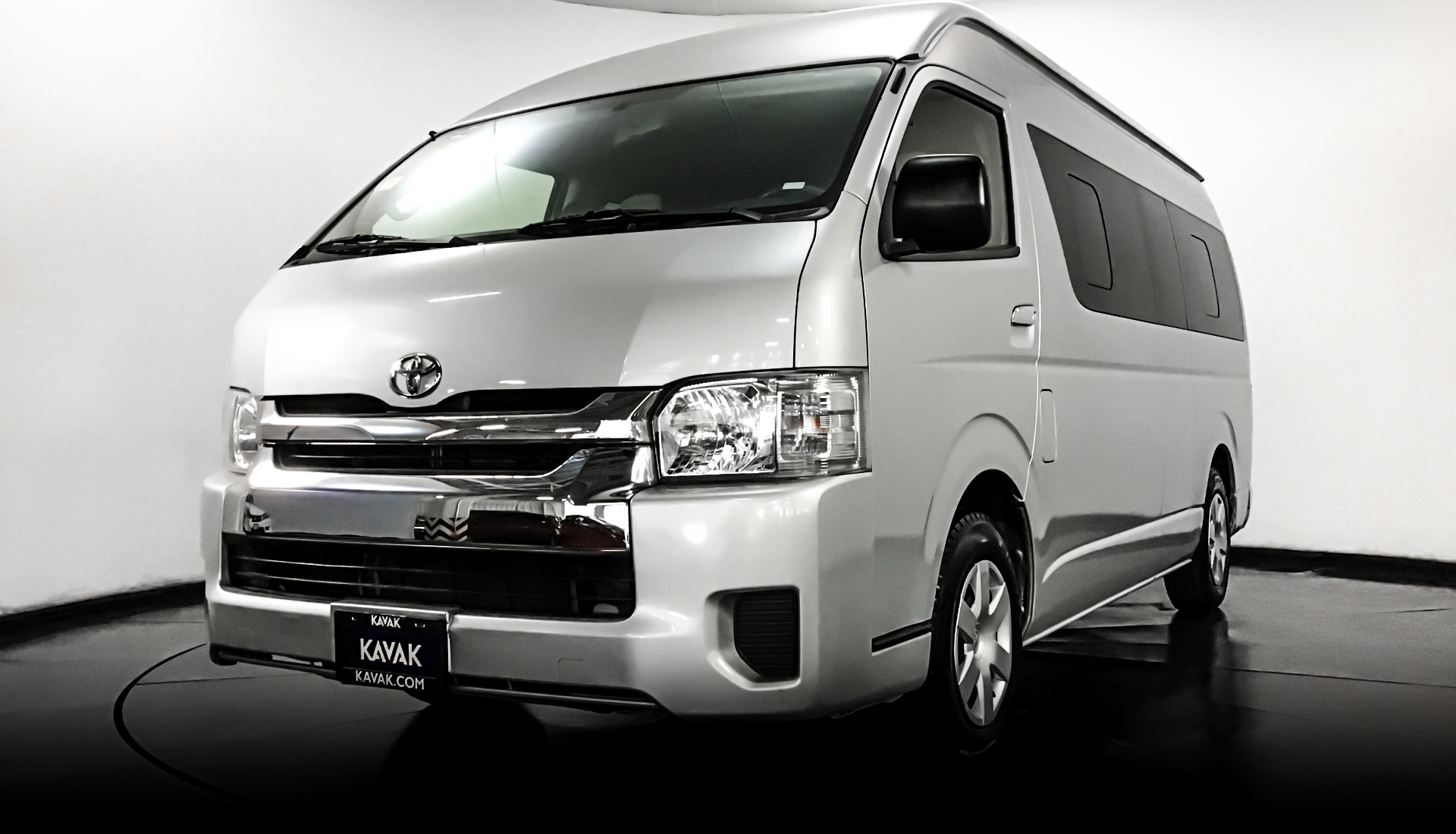 Toyota hiace 2016