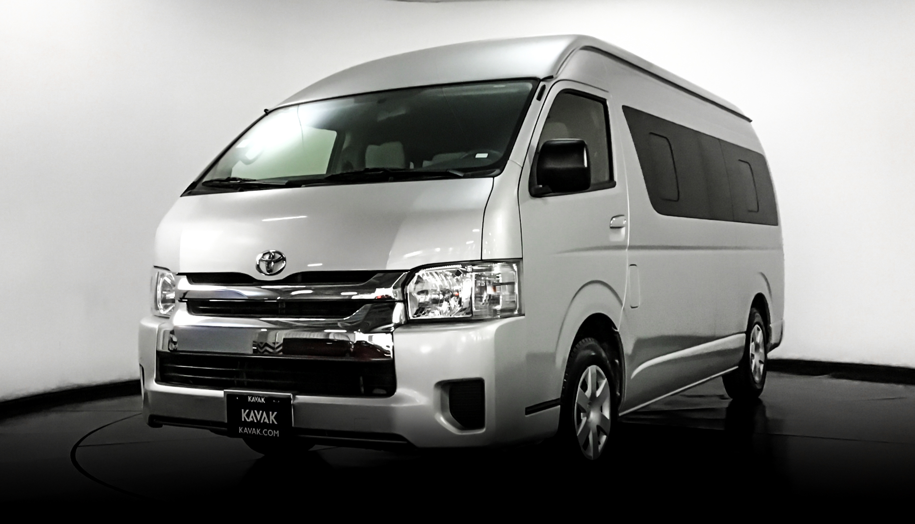 Toyota hiace 2016