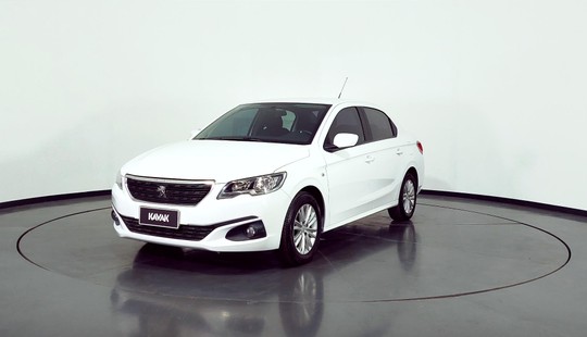 Peugeot 301 1.6 Allure-2017