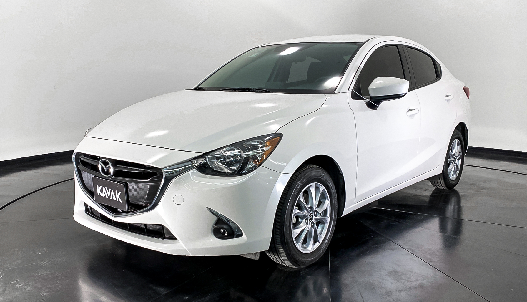 Mazda 2 2019