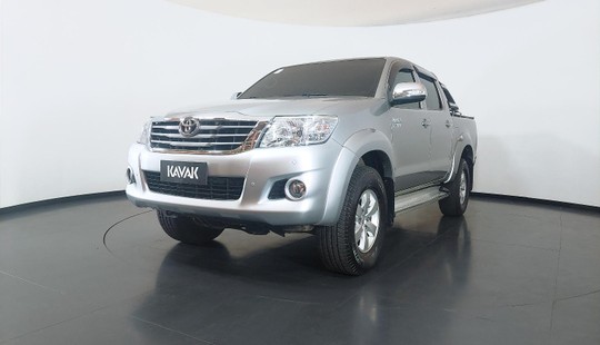 Toyota Hilux SRV CD-2015