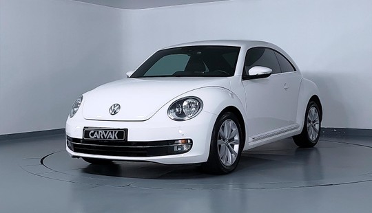 Volkswagen New Beetle 1.4 TSI DSG DESIGN 2013