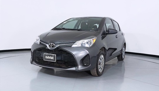 Toyota Yaris Core Hatchback 2015