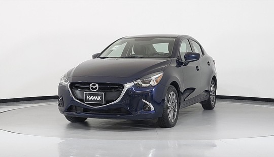 Mazda 2 I Grand Touring Sedan-2019