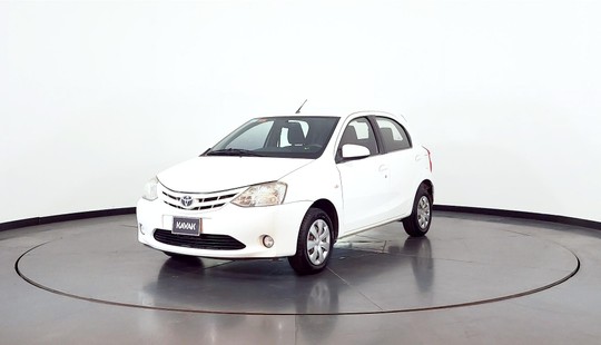 Toyota Etios 1.5 Xs-2014