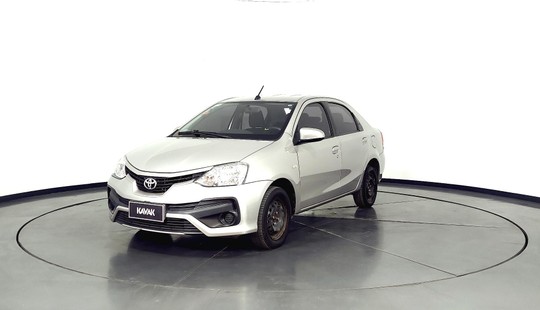 Toyota Etios 1.5 Sedan X L/16-2017